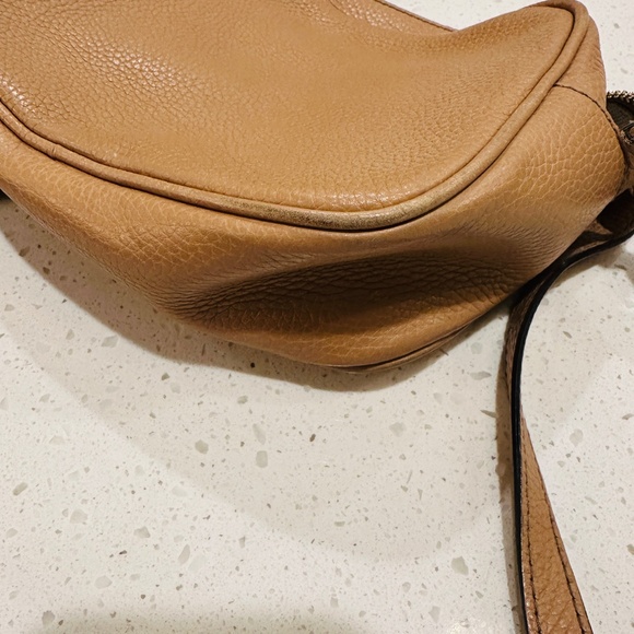 Gucci Leather Crossbody - Picture 9 of 12